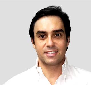 Photo of Ari Bloomberg